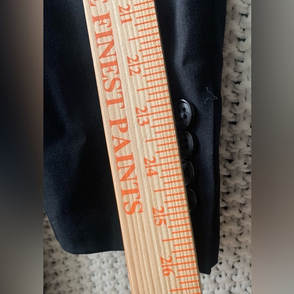 Calvin Klein Men's Black Wool Suit Jacket; Size 42L **One Front Button Missing** - Picture 11 of 12